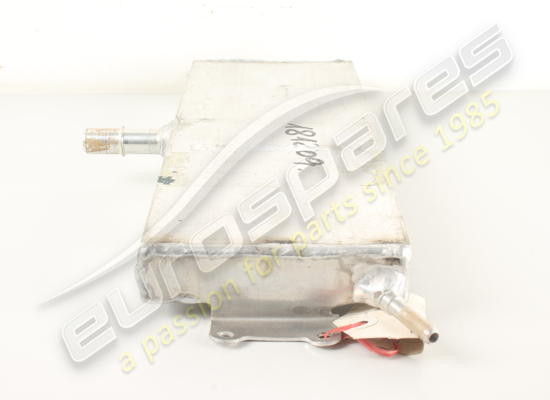 nouveau séparateur de vapeurs de carburant maserati. numéro de pièce 181209 (3)