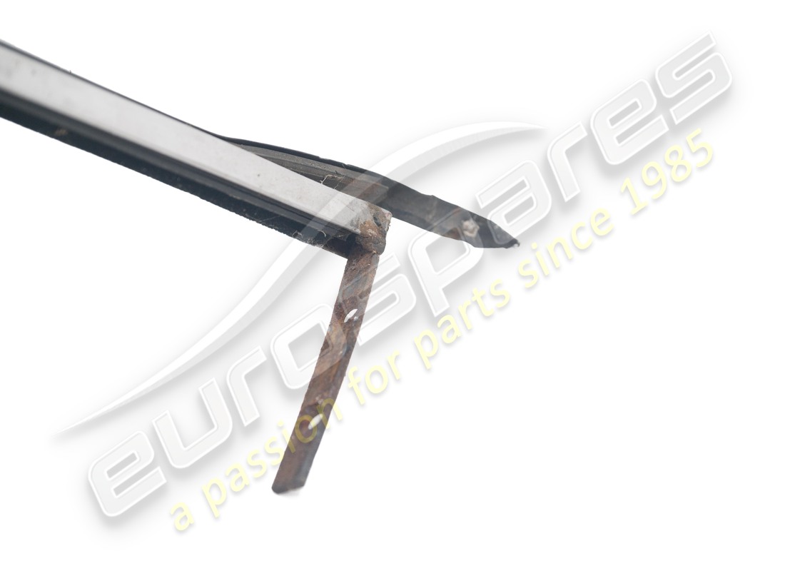 utilisé maserati ports telarino sinistra completo di profilati di tenuta. numéro de pièce 117bo73859 (5)