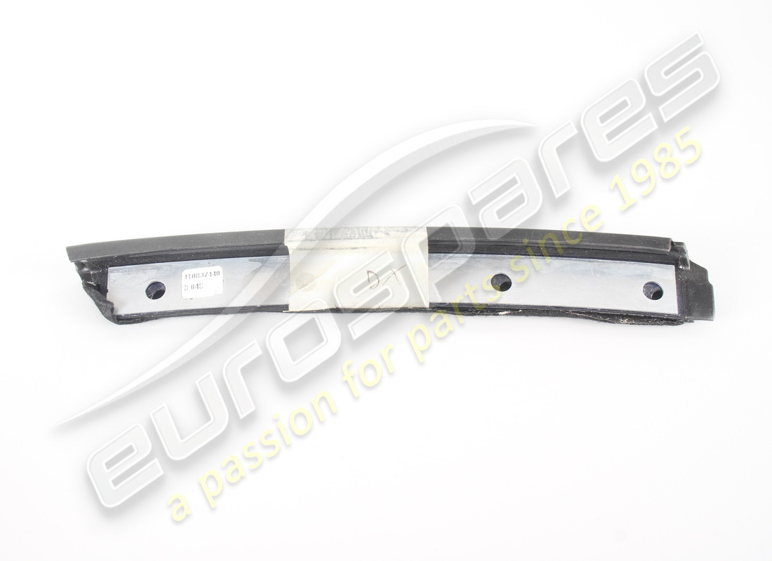 guide de fenêtre avant droit d'occasion lamborghini numéro de pièce 4t0837440b (2)