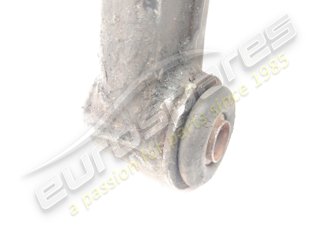 utilisez ferrari levier de suspension supérieure. numéro de pièce 133094 (3)