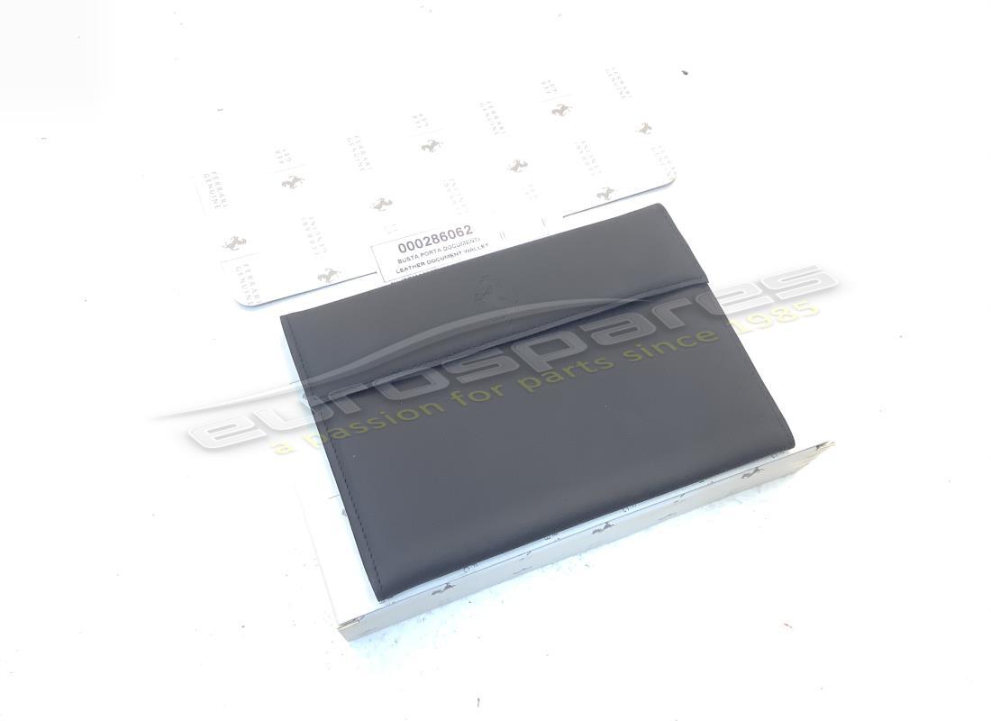 nouveau portefeuille pour documents en cuir ferrari. numéro de pièce 286062 (1)