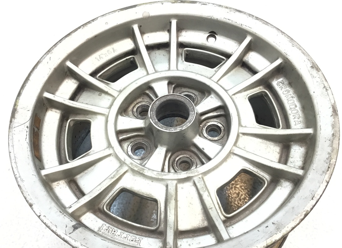 utilisé ferrari cromodora roues ensemble 14 x 6½. numéro de pièce 108713set (2)