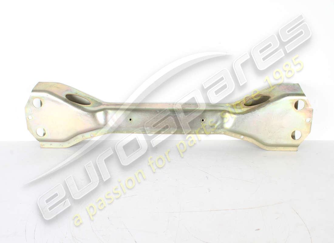 nouvelle traverse arrière ferrari. numéro de pièce 200197 (1)