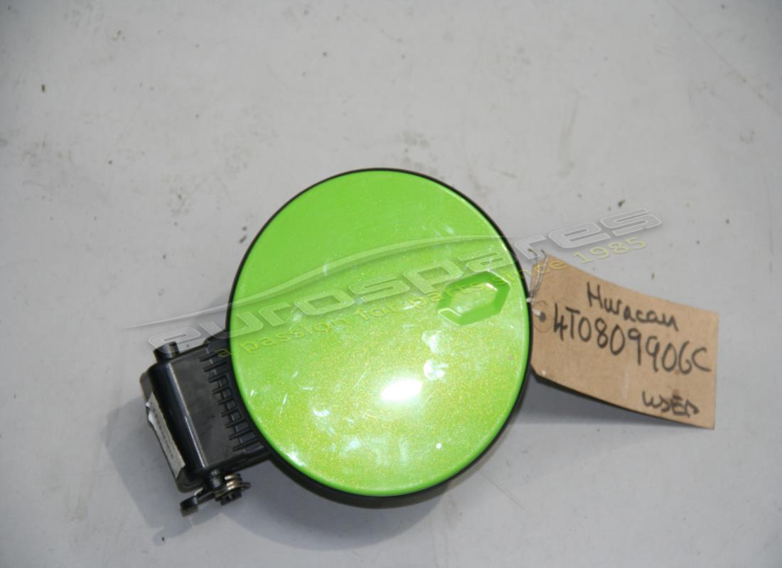 PORTE DE REMPLISSAGE DE CARBURANT Lamborghini UTILISÉE. NUMÉRO DE PIÈCE 4T0809906C (1)