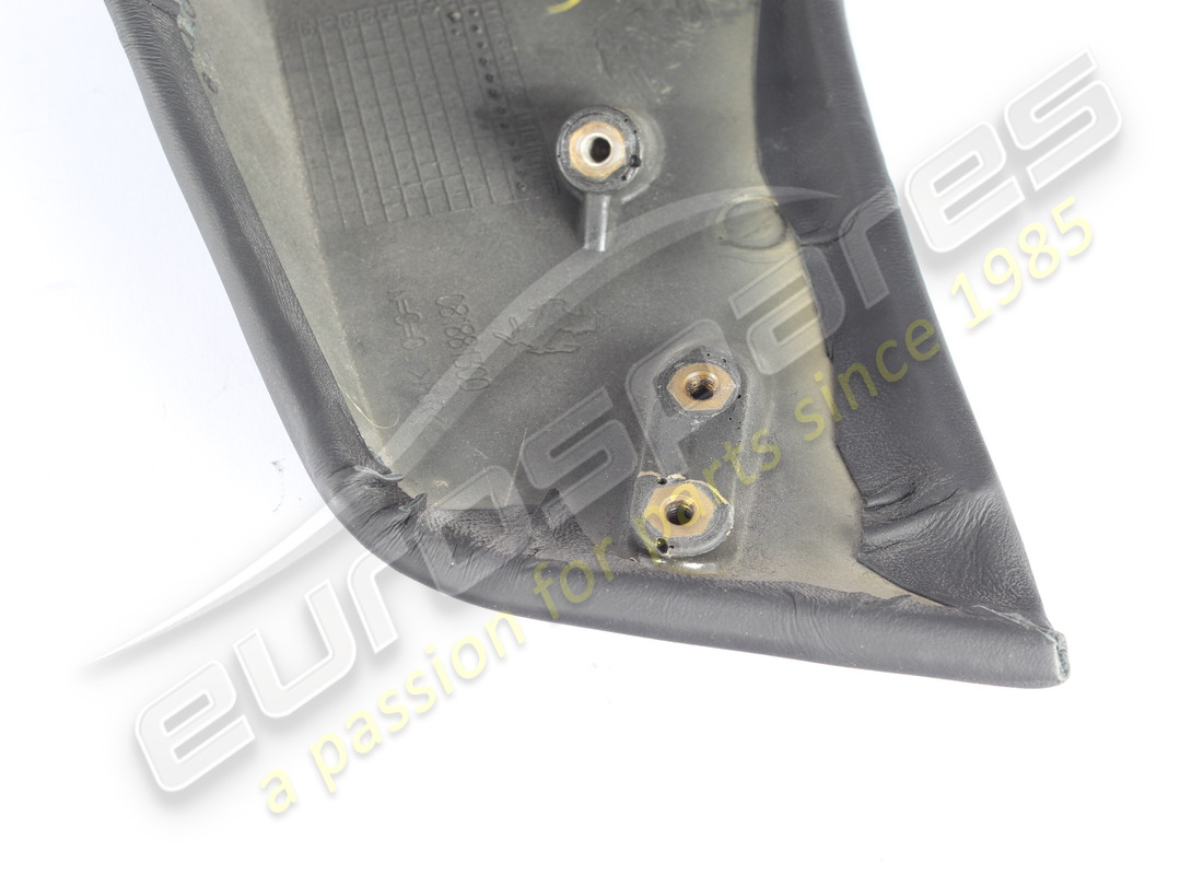 utilisé ferrari panneau inférieur droit. numéro de pièce 814987.. (5)