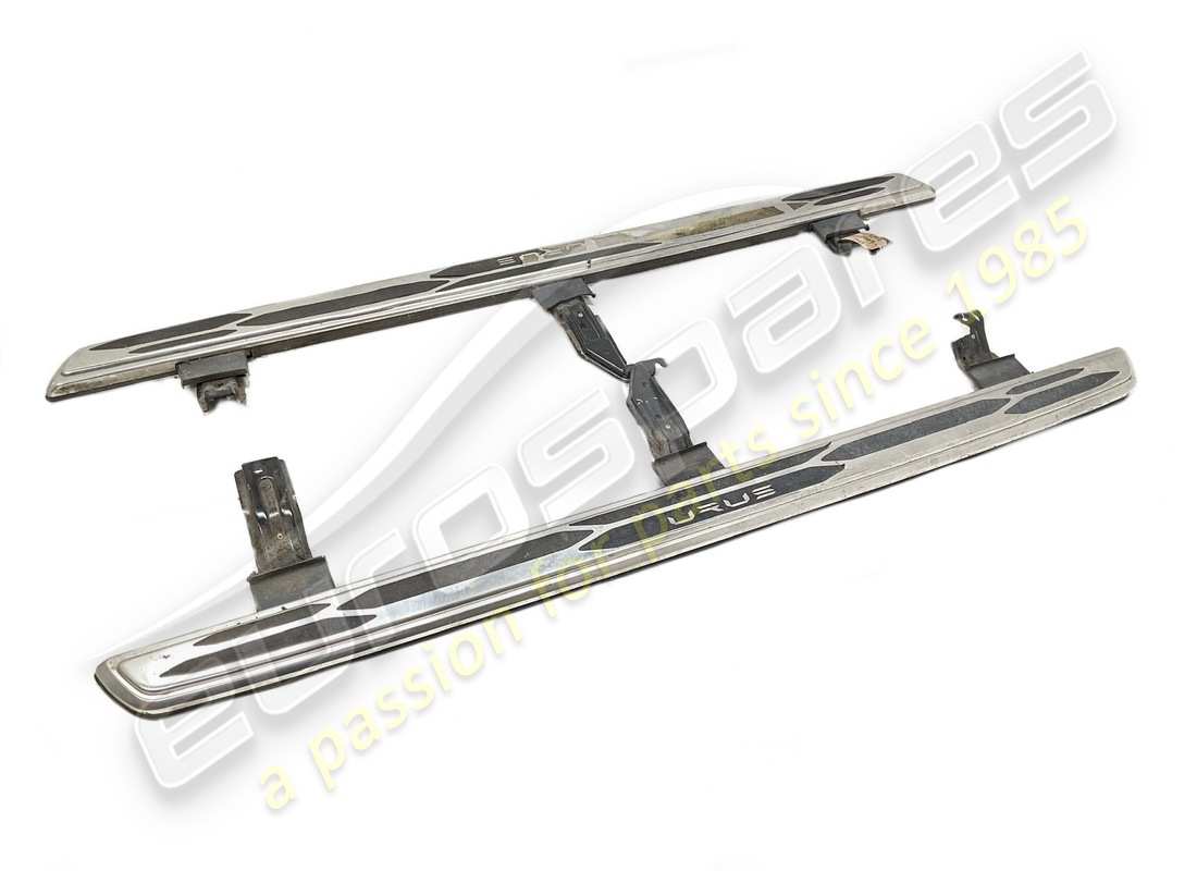kit de marchepieds latéraux sport lamborghini utilisés - acier. numéro de pièce 4ml071066b (2)
