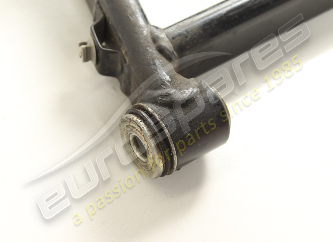 fixation de roue lamborghini utilisée. numéro de pièce 410407506b (3)