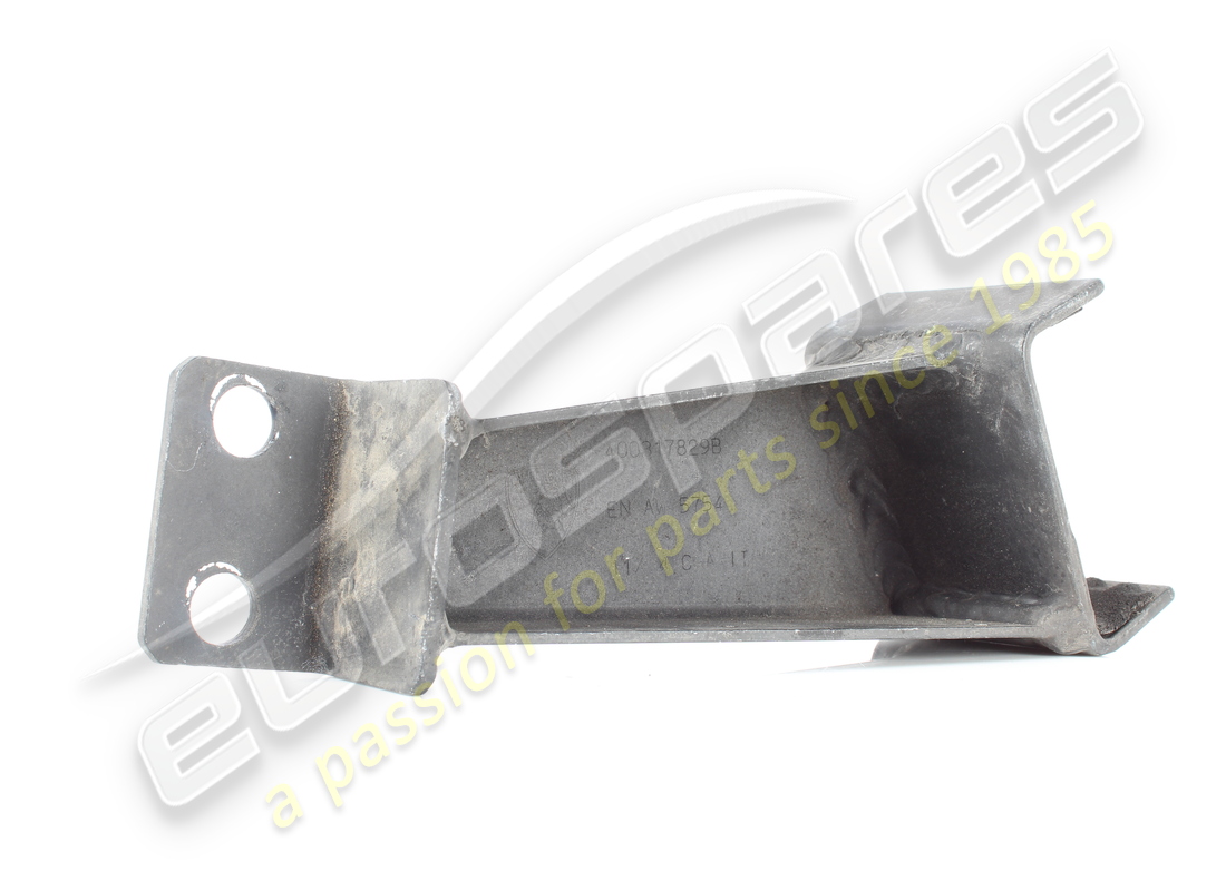 UTILISÉ LE SUPPORT LAMBORGHINI. NUMÉRO DE PIÈCE 400317829B (2) utilisé le support lamborghini. numéro de pièce 400317829b (2)