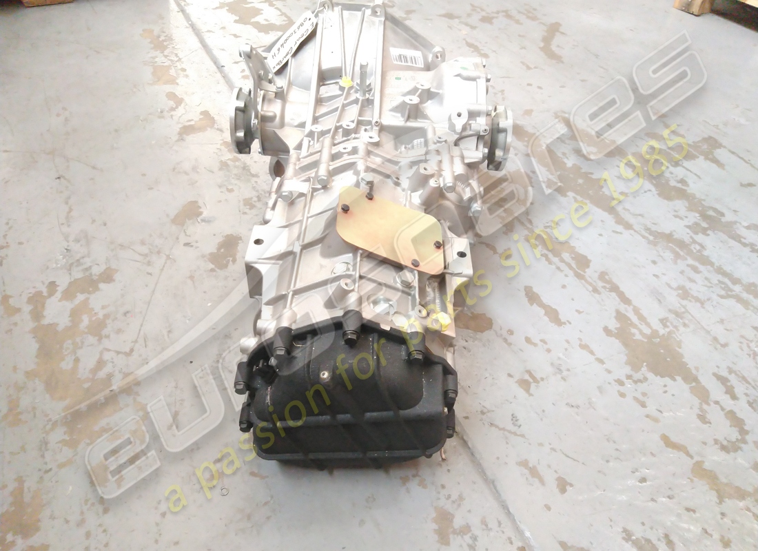 nouvelle (autre) transmission lamborghini. numéro de pièce 086300046h (2)