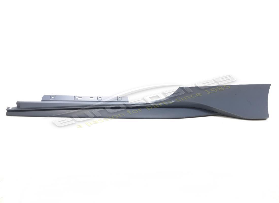nouvelle garniture sous-porte gauche complète ferrari. numéro de pièce 89265410 (1)