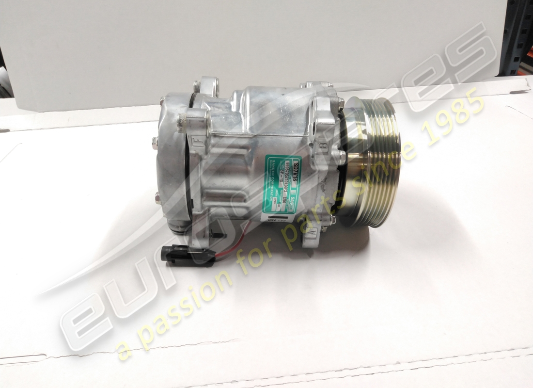 nouveau compresseur sanden maserati. numéro de pièce 578377502 (2)