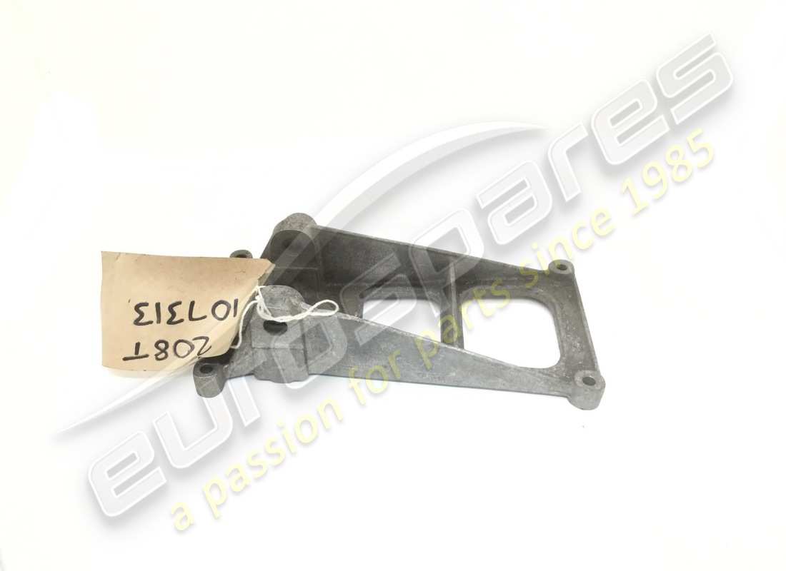 nouveau support rh ferrari. numéro de pièce 107313 (2)