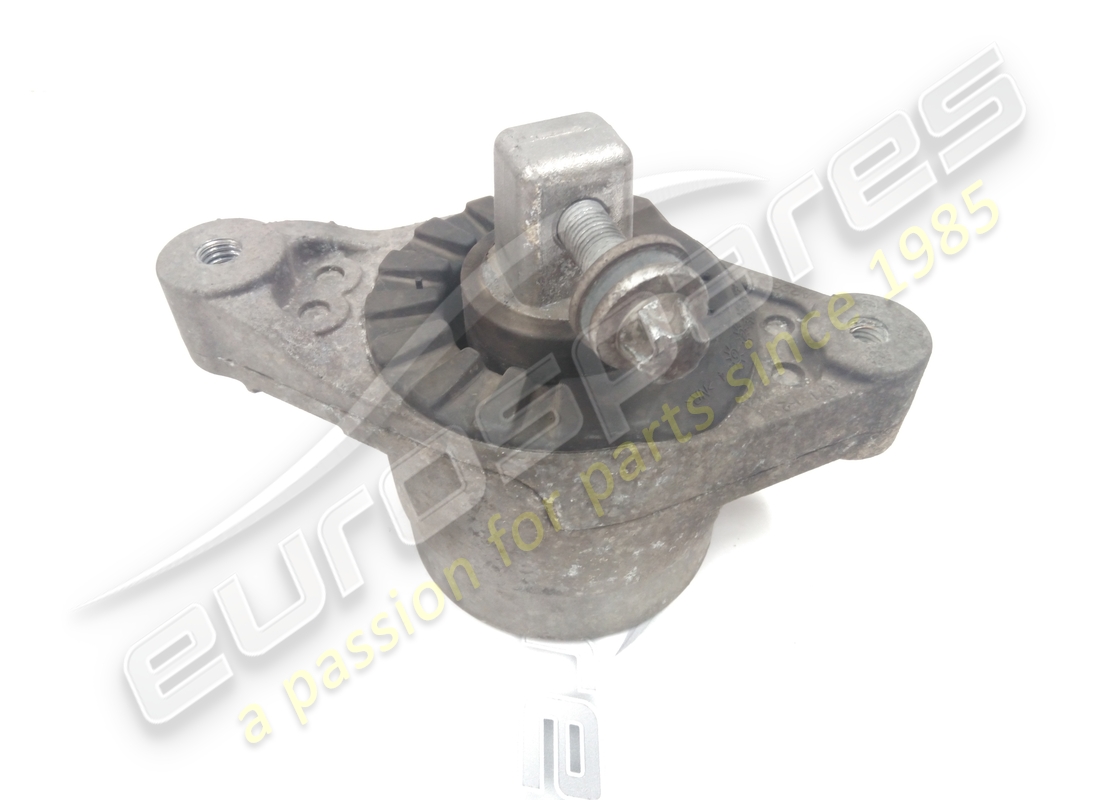 caoutchouc maserati utilisé - support moteur droit. numéro de pièce 670004871 (2)