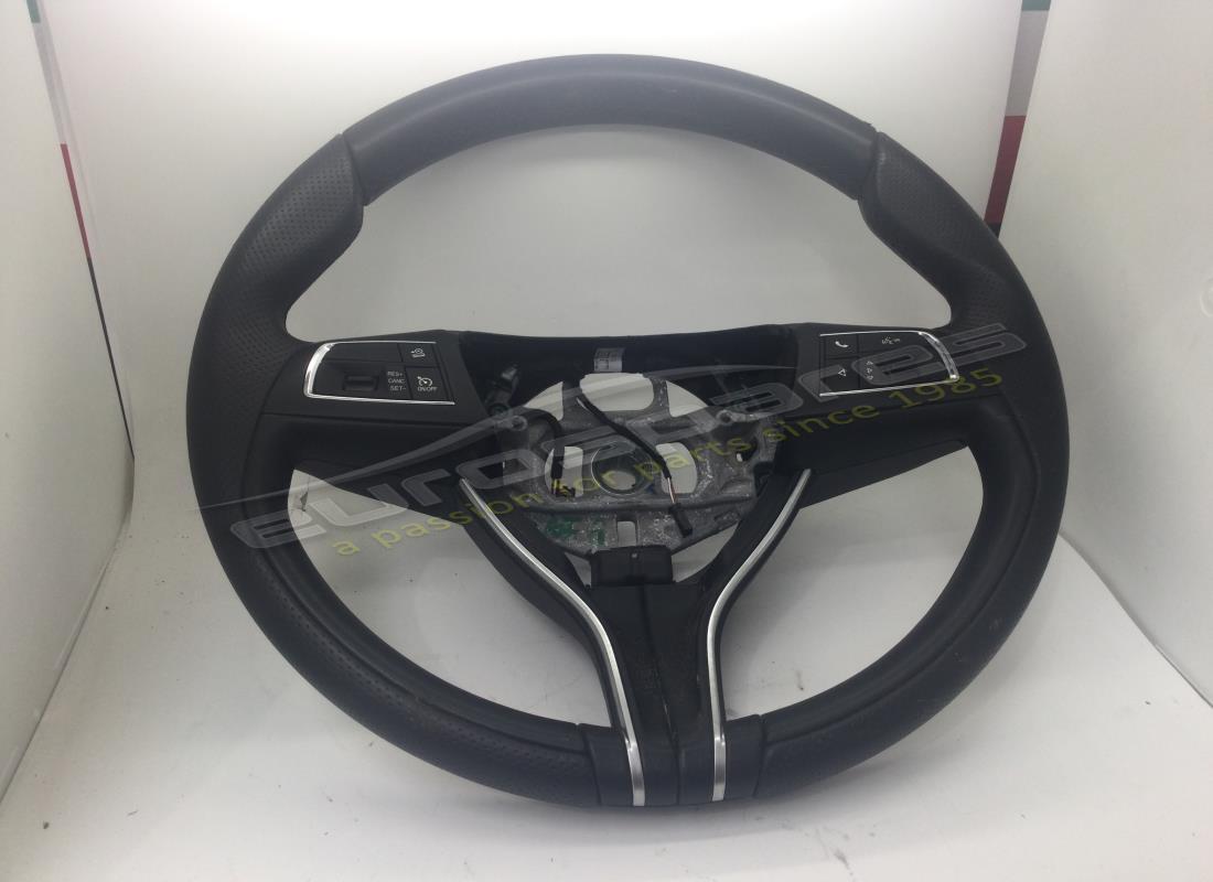 Maserati VOLANT NOIR UTILISÉ. NUMÉRO DE PIÈCE 670089775 (1)