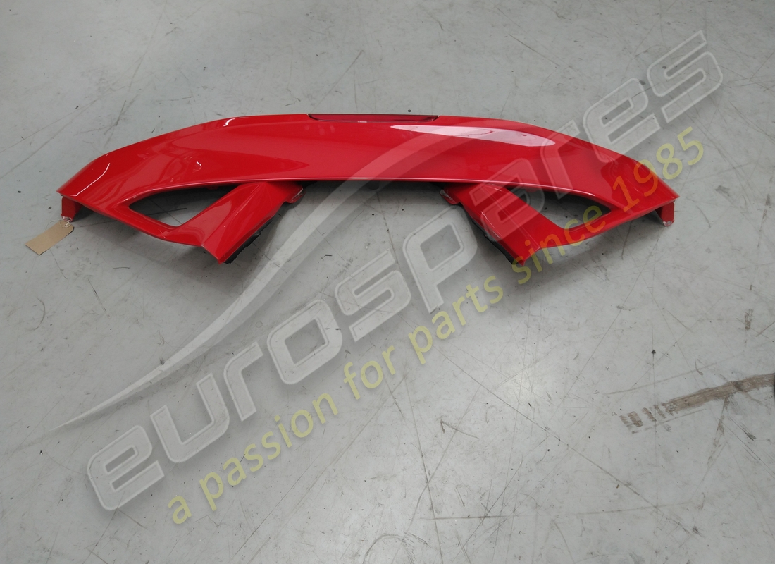 ferrari spoiler arrière complet utilisé. numéro de pièce 949122 (2)