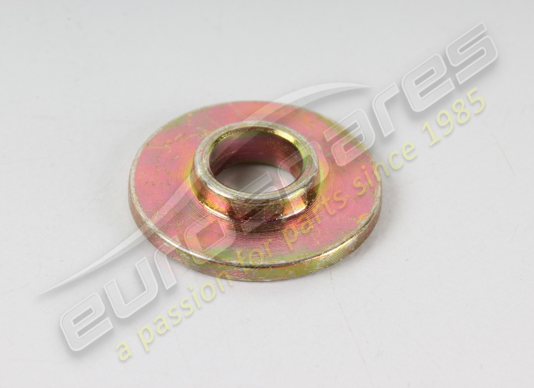 nouvelle espaceur ferrari. numéro de pièce 65403300 (1)