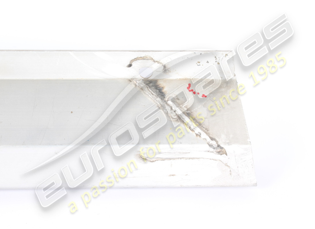 nouvelle traverse de moteur ferrari. numéro de pièce 985201840 (2)