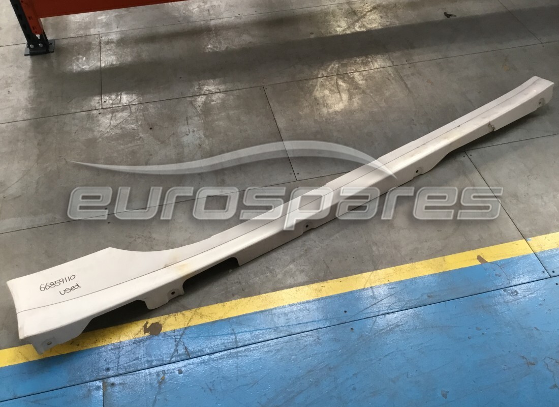UTILISÉ Ferrari SEUIL LATÉRAL DROIT. NUMÉRO DE PIÈCE 66859110 (1)
