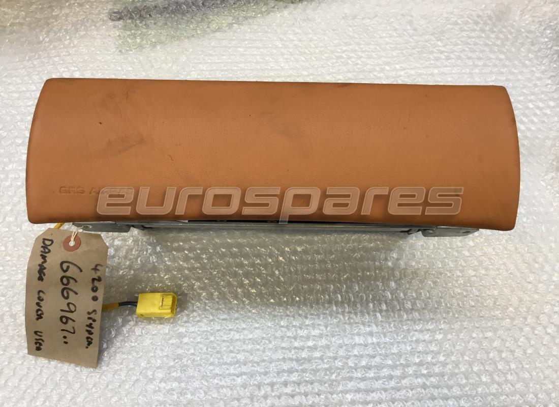 UTILISÉ Maserati MODULE AIRBAG CÔTÉ PASSAGER RHD. NUMÉRO DE PIÈCE 666967.. (1)