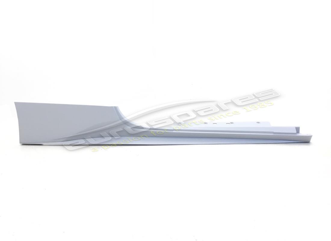 nouvelle garniture sous-porte droite ferrari. numéro de pièce 83243210 (1)
