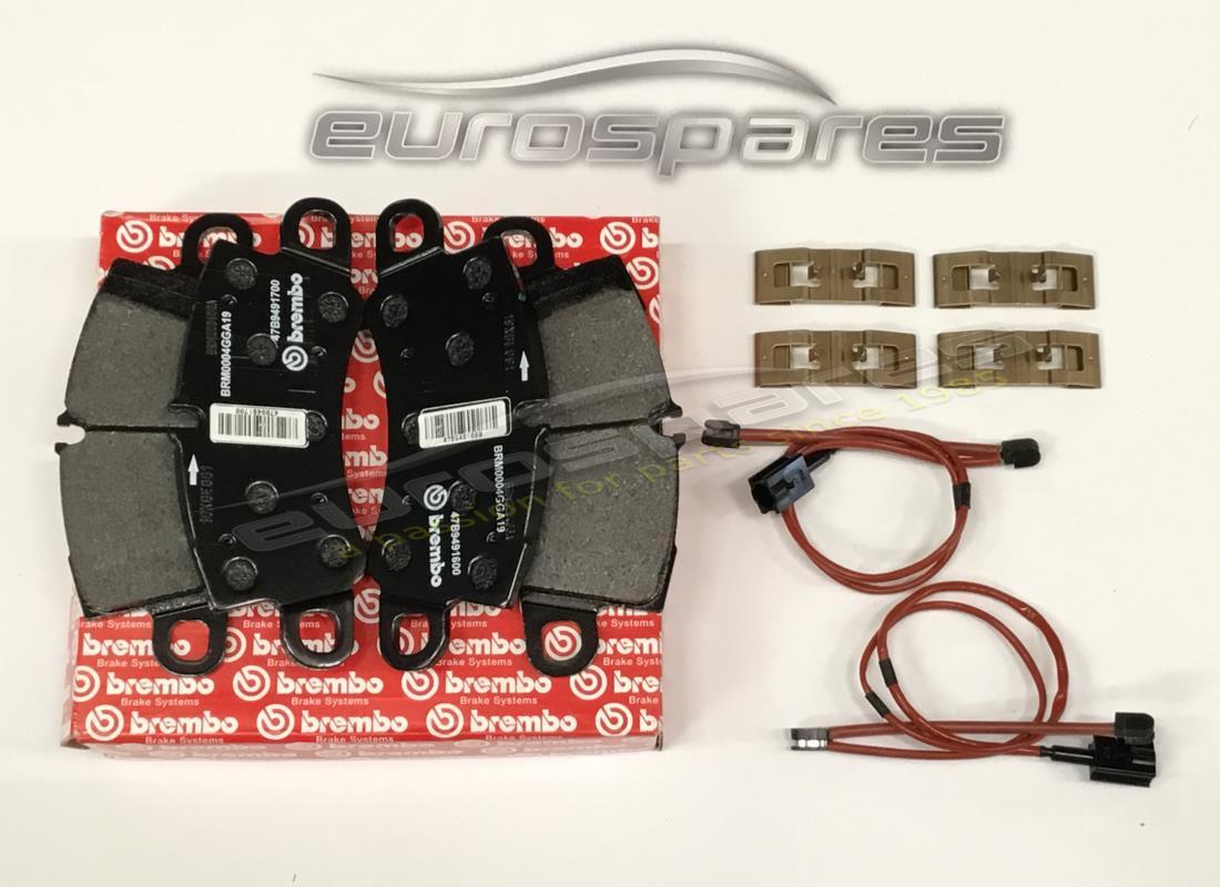nouveau jeu de plaquettes arrière ferrari avec ressort. numéro de pièce 70003759 (1)