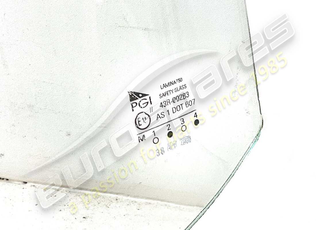 nouveau (autre) pare-brise eurospares. numéro de pièce fscr001 (2)