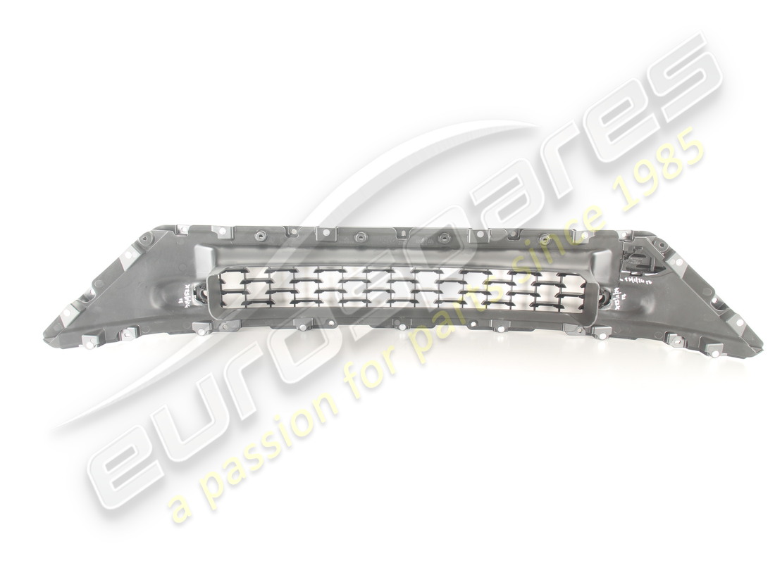 nouvelle grille inférieure avant maserati. numéro de pièce 670239099 (2)