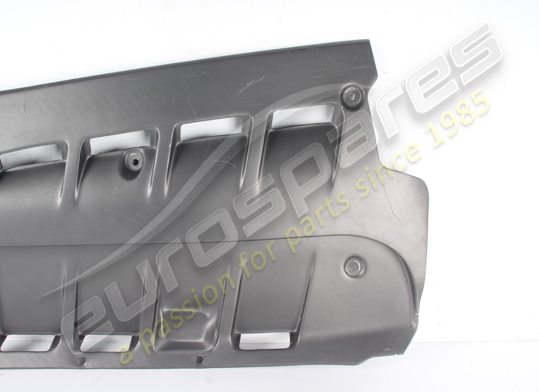 UTILISÉ FERRARI PANNEAU AVANT DROIT. NUMÉRO DE PIÈCE 80122500 (3) utilisé ferrari panneau avant droit. numéro de pièce 80122500 (3)