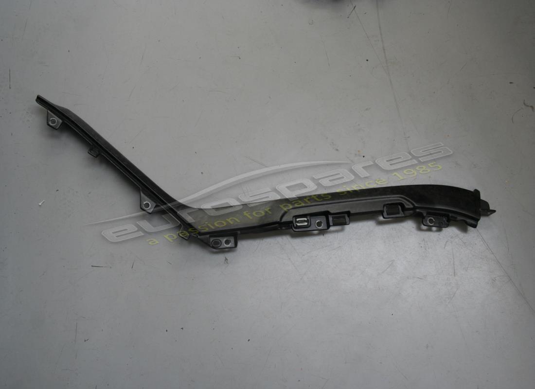 COUVERTURE DE Lamborghini UTILISÉE. NUMÉRO DE PIÈCE 4T0857717F (1)