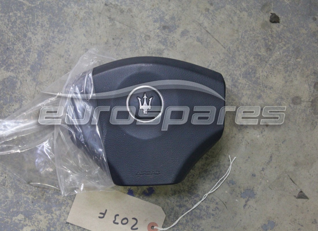 AIRBAG CÔTÉ CONDUCTEUR (OPT) D'OCCASION Maserati. NUMÉRO DE PIÈCE 980001014 (1)