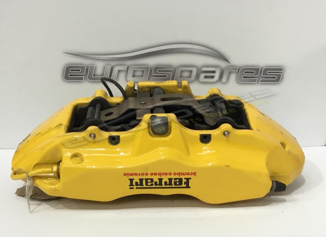 UTILISÉ Ferrari UNITÉ D'ÉTRIER AVANT DROIT AVEC PLAQUETTES. NUMÉRO DE PIÈCE 234490 (1)