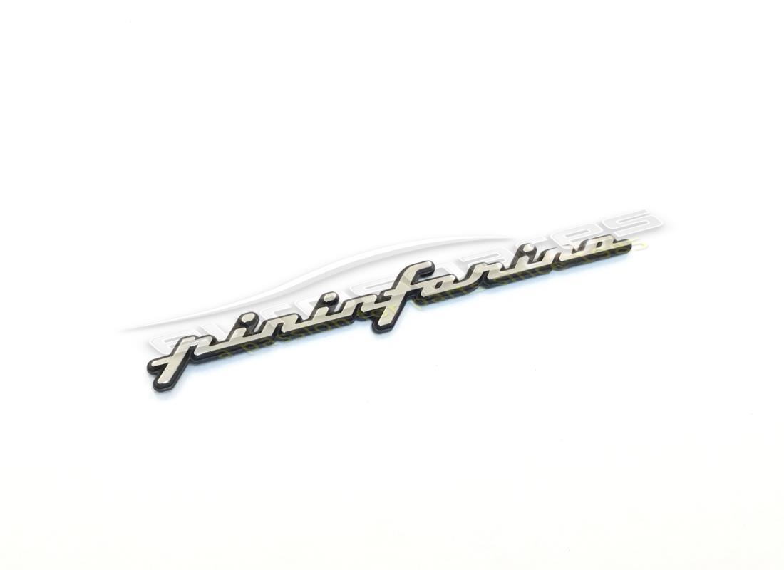 nouveau ferrari ornement pininfarina. numéro de pièce 81604500 (1)