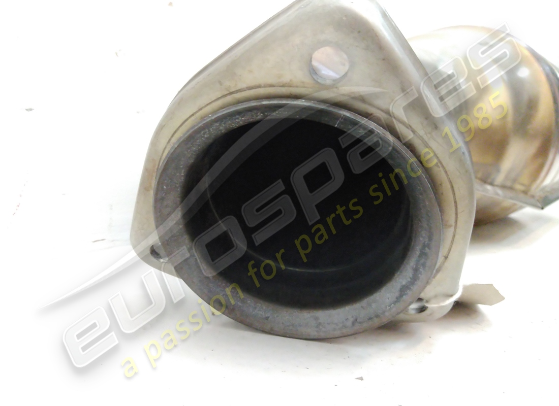 nouveau catalyseur rh ferrari. numéro de pièce 216241 (2)