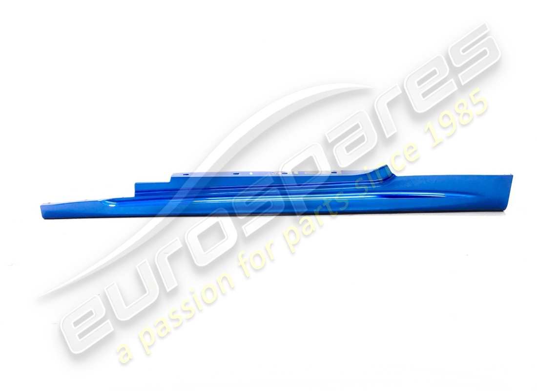 UTILISÉ Maserati JUPE LATÉRALE GAUCHE. NUMÉRO DE PIÈCE 980145474 (1)