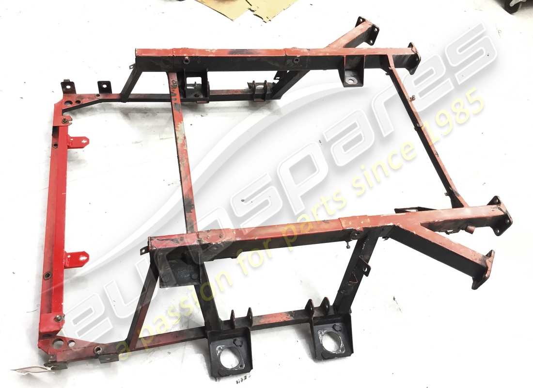 utilisé ferrari châssis de moteur lhd numéro de pièce 124576 (6)