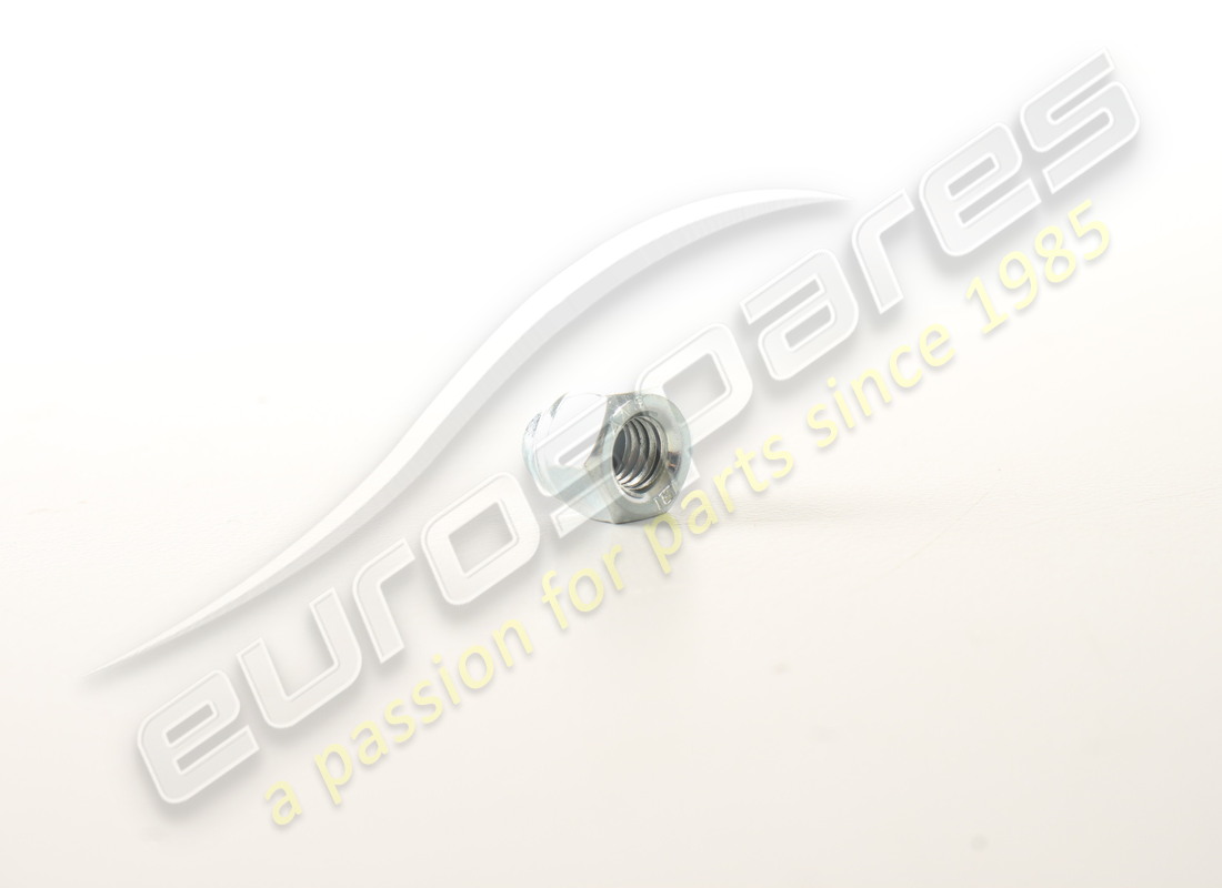 nouveau ferrari écrou dôme 6x12. numéro de pièce 100044 (2)
