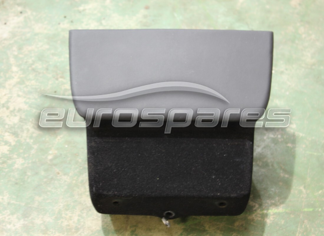 PANNEAU AVANT DE LA BOÎTE À GANTS Ferrari UTILISÉ . NUMÉRO DE PIÈCE 659030.. (1)