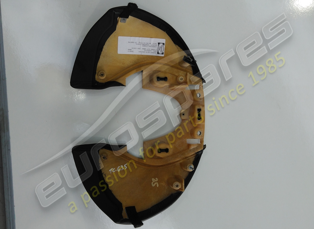 utilisé ferrari instrument finizione superiore. numéro de pièce 85332012 (2)