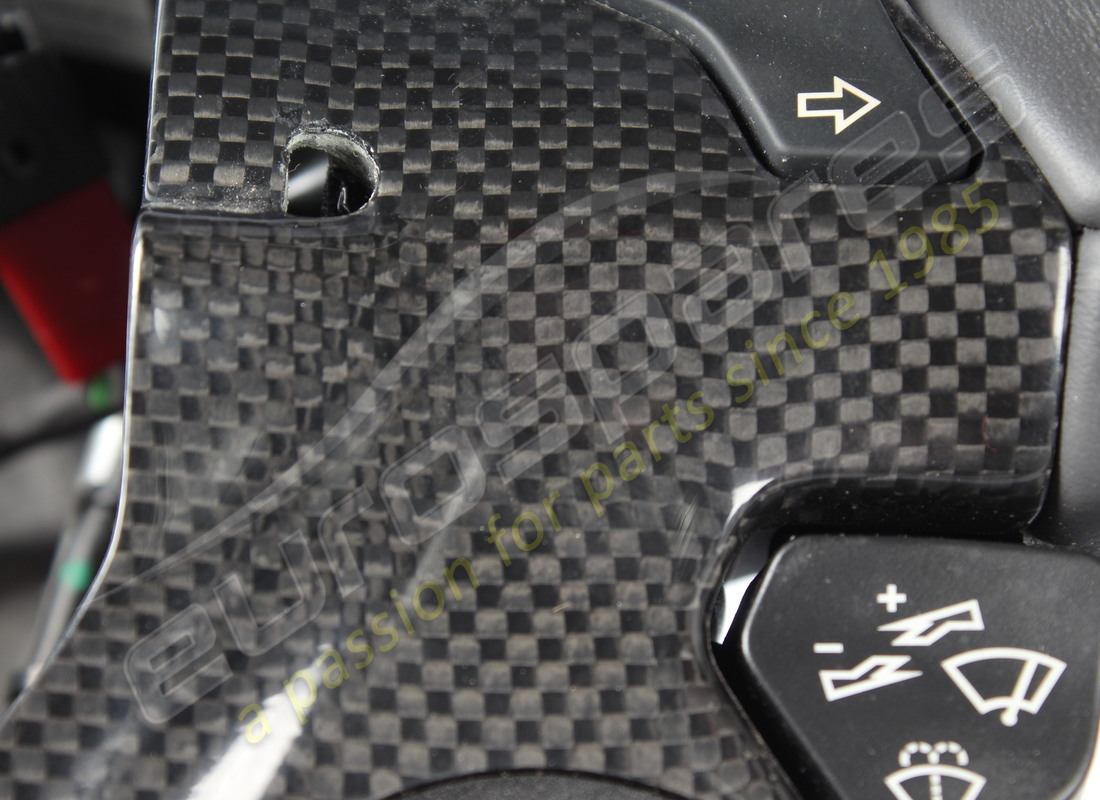 volant complet d'occasion ferrari - nero [noir]. numéro de pièce 87233700 (8)