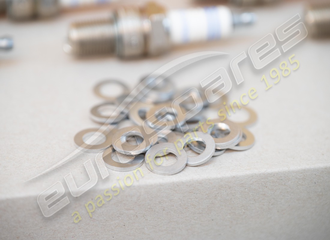 kit d'entretien neuf porsche - pour intervalles de 20,000 km - comprenant : - d - mj 1981>>. référence 91110098801 (4)