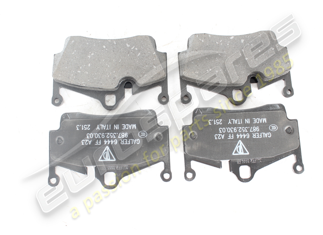 jeu de plaquettes de frein neuf porsche 1. numéro de pièce 98735293903 (1)