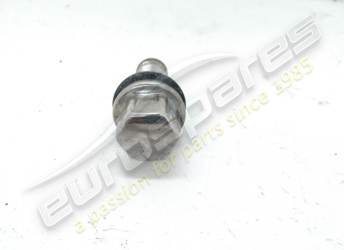 boulon de roue maserati utilisé. numéro de pièce 670005351 (1)