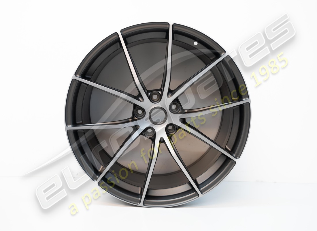 nouvelle roue avant ferrari. numéro de pièce 313695 (1)