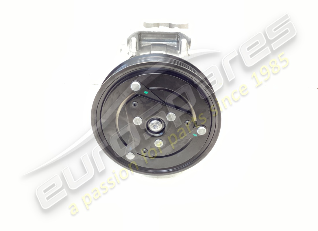 nouveau compresseur de climatisation ferrari. numéro de pièce 333331 (3)