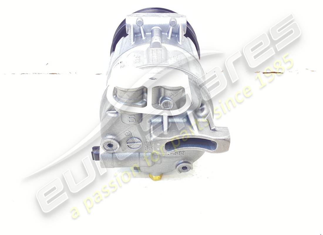 nouveau compresseur de climatisation ferrari. numéro de pièce 333331 (4)
