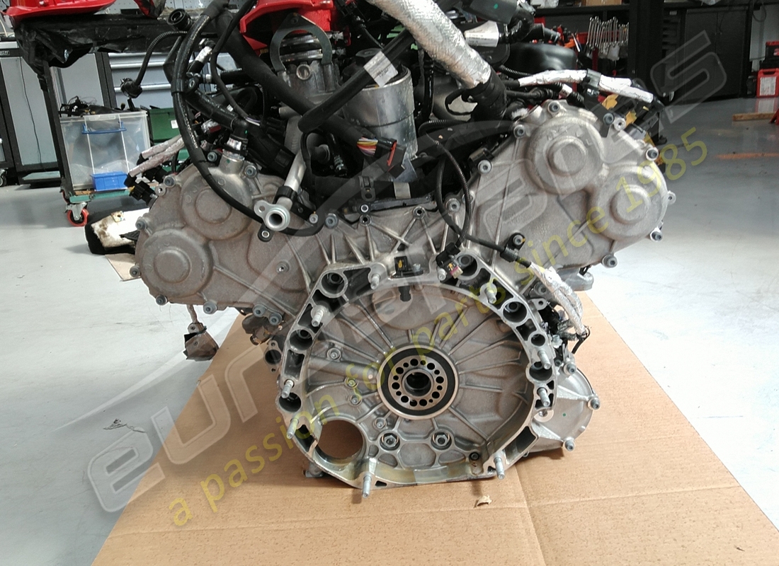 moteur tributo d'occasion ferrari. numéro de pièce 985000334 (3)