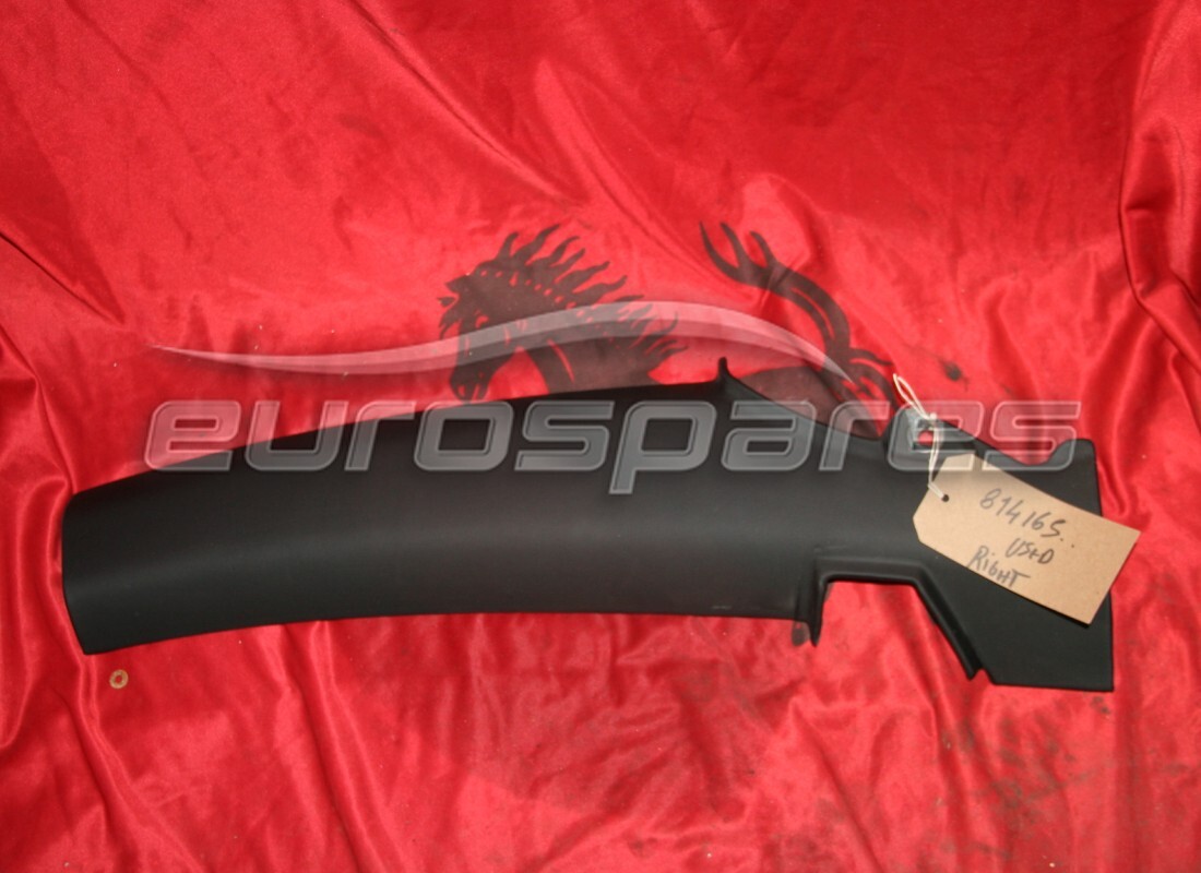 GARNITURE DE POUTRE DE TOIT DROIT Ferrari UTILISÉ. NUMÉRO DE PIÈCE 814165.. (1)