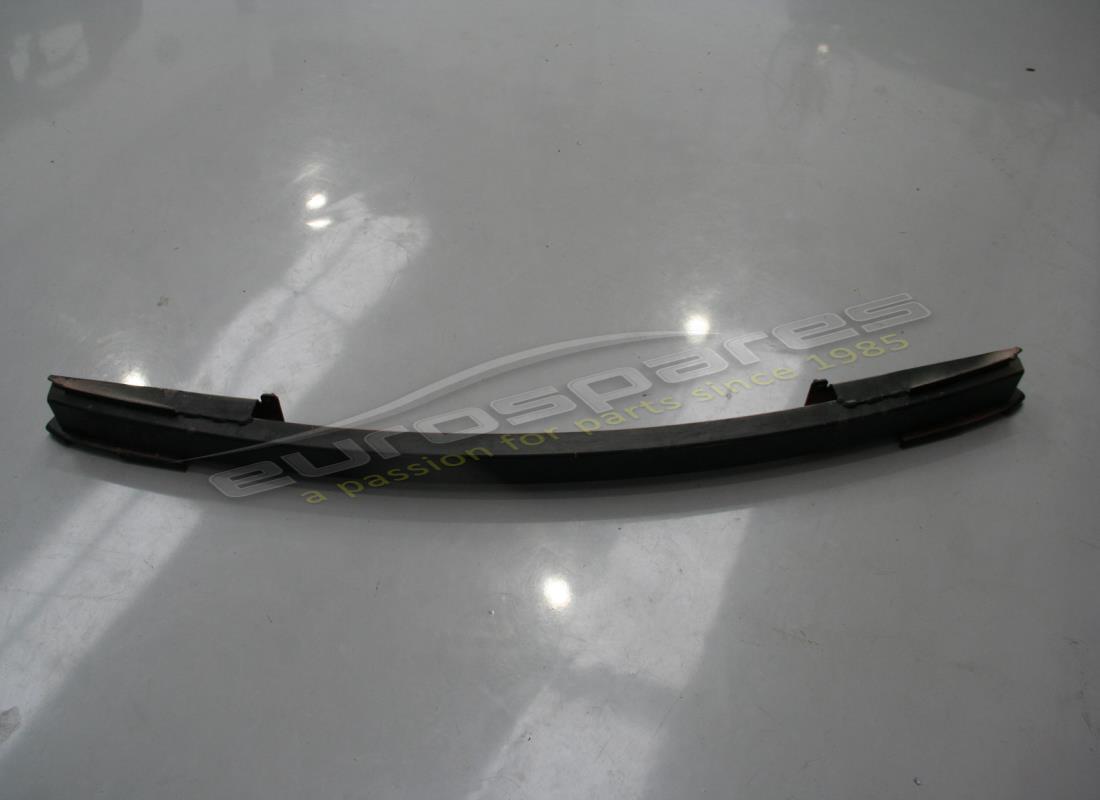 PARE-BORD ARRIÈRE D'OCCASION Maserati US. NUMÉRO DE PIÈCE 68361200 (1)