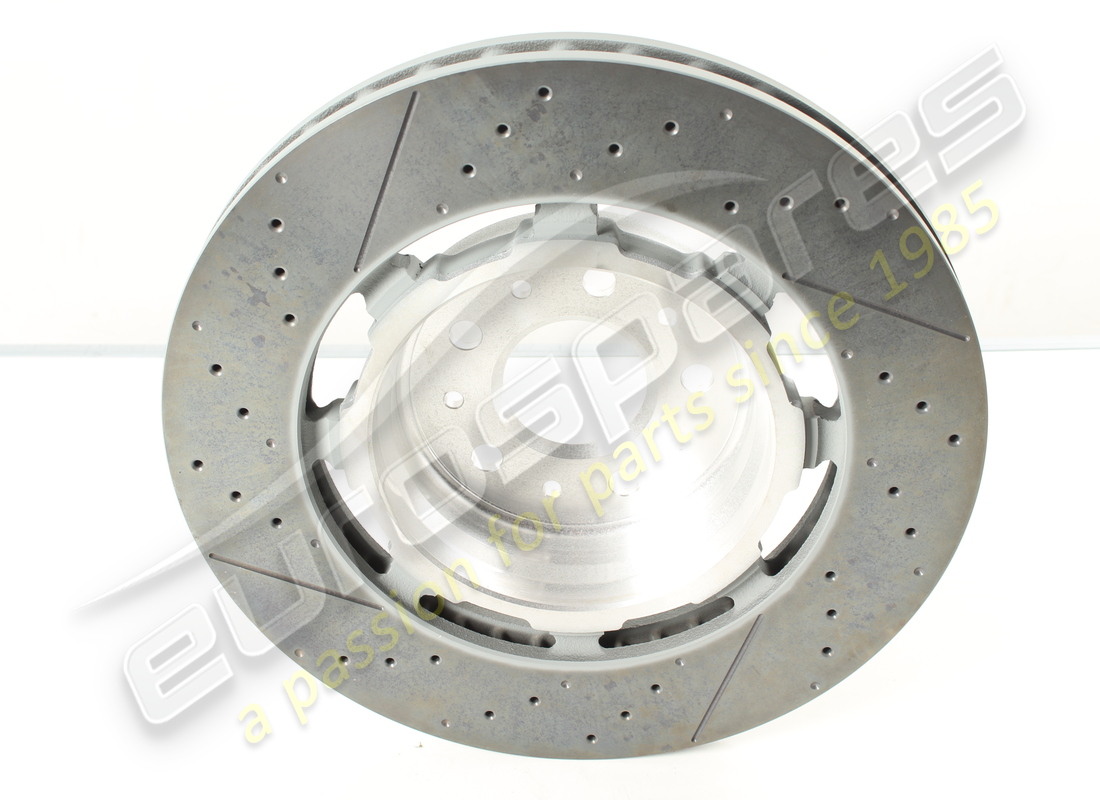 nouveau disque de frein avant maserati percé en croix et fente. numéro de pièce 257141 (4)