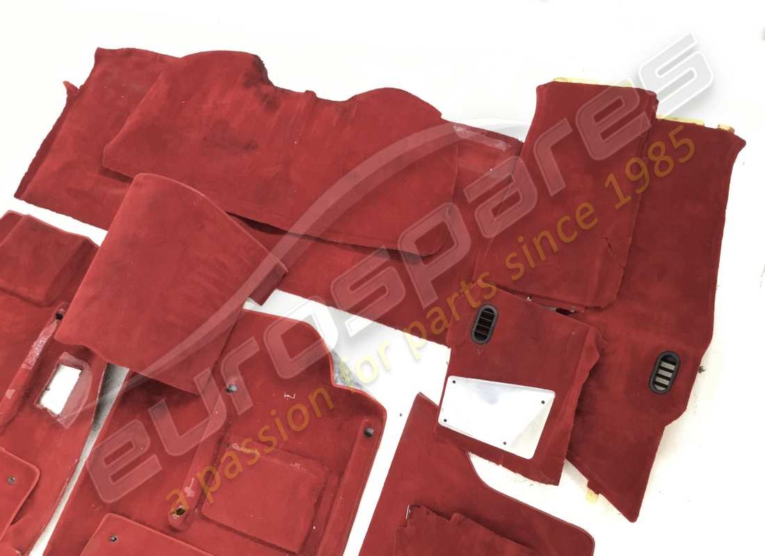 utilisé eurospares panneaux intérieurs et ensemble de tapis (rouge bordeaux). numéro de pièce eap1226104 (5)